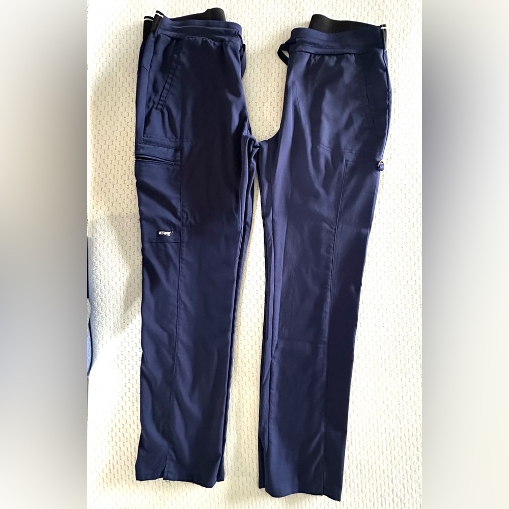 Small Greys Anatomy uniform pants 2